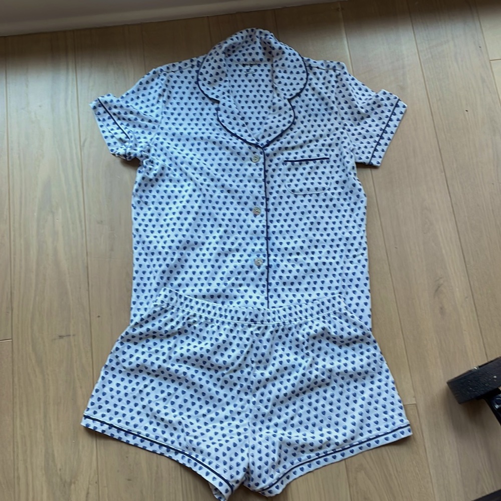 Roller Rabbit hearts short sleep set